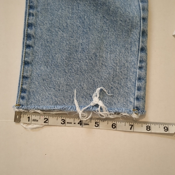 Pacsun Women's High Rise Straight Light Blue Jeans, Size 27 - Picture 5 of 9